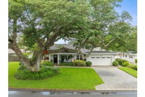 128 PALMETTO LANE, LARGO, FL 33770 Sold 08/23/25