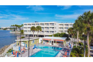 2506 N Rocky Point Dr #424, TAMPA