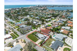 304 42nd Ave, ST PETE BEACH