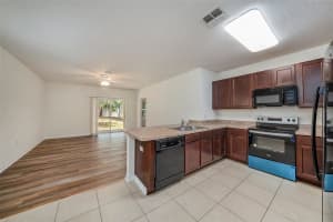 10212 HAWK STORM AVENUE, TAMPA, FL 33610 - MLS#MFRTB8410227