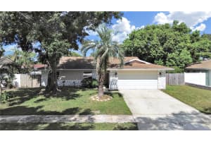 3366 FOX HILL DRIVE, CLEARWATER, FL 33761 - MLS#MFRTB8410232