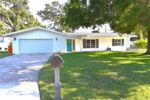 1717 Faulds Rd S, CLEARWATER