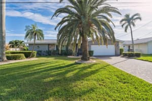 1904 37TH STREET, CAPE CORAL, FL 33904 Sold 09/04/25