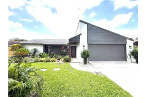 8020 GOMEZ AVENUE, TAMPA, FL 33614 Sold 09/05/25