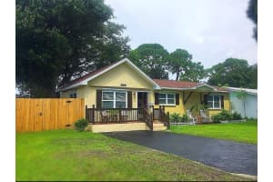 9000 2ND STREET, ST PETERSBURG, FL 33702 - MLS#MFRTB8410312