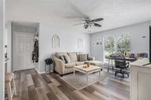 10110 WINSFORD OAK BOULEVARD, TAMPA, FL 33624 - MLS#MFRTB8410319