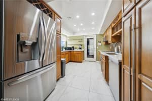 4907 COUNTRY AIRE LANE, TAMPA, FL 33624 - MLS#MFRTB8410381