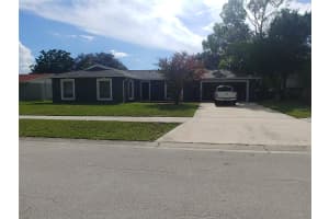 2210 KINGSWOOD LANE, BRANDON, FL 33511 - MLS#MFRTB8410416