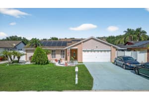 10312 OUT ISLAND DR, TAMPA, FL 33615 - MLS#MFRTB8410429