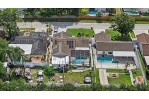 10312 OUT ISLAND DR, TAMPA, FL 33615 - MLS#MFRTB8410429