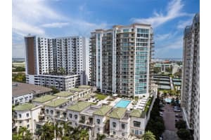 450 KNIGHTS RUN AVENUE, TAMPA, FL 33602 - MLS#MFRTB8410462