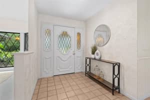 1913 DYER ROAD, TAMPA, FL 33618 Sold 09/03/25