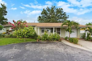5216 30th Ave N, ST PETERSBURG