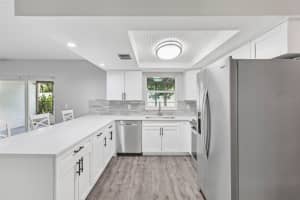 3101 RIGGS LANE, TAMPA, FL 33618 - MLS#MFRTB8410563