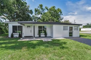 10415 110th Ave, LARGO