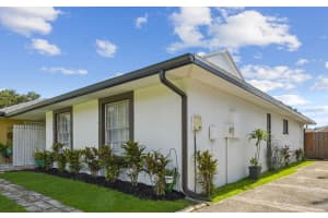 3319 LAUREL DALE DRIVE, TAMPA, FL 33618 - MLS#MFRTB8410633
