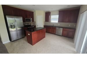 12215 DEERTRACK LOOP, SPRING HILL, FL 34610 Sold 10/02/25