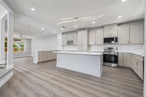 487 PINELLAS BAYWAY S #201, TIERRA VERDE, FL 33715 - MLS#MFRTB8410700