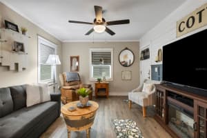 510 FRANKLIN STREET, PLANT CITY, FL 33563 - MLS#MFRTB8410781