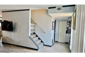 1836 CRYSTAL LAKE DRIVE, LAKELAND, FL 33801 - MLS#MFRTB8410788