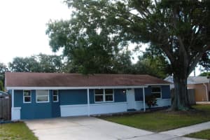 803 Peninsula Rd, TARPON SPRINGS