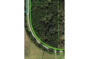 LAKE IOLA, DADE CITY, FL 33523 - MLS#MFRTB8410814