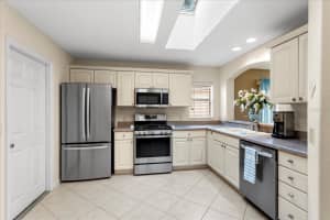 8385 173RD HENDRICKS LANE, THE VILLAGES, FL 32162 Sold 08/25/25