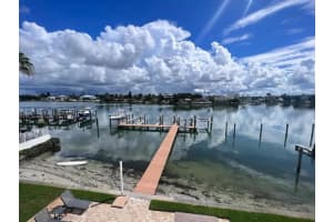 10109 Gulf Blvd #202, TREASURE ISLAND