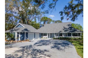 4202 DEEPWATER LANE, TAMPA, FL 33615 - MLS#MFRTB8410849