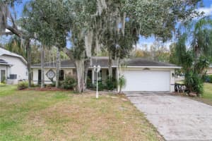 1025 5TH AVENUE, CRYSTAL RIVER, FL 34429 - MLS#MFRTB8410859