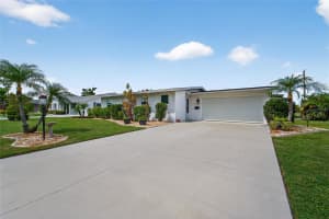 1012 AUGUSTA DRIVE, SUN CITY CENTER, FL 33573 - MLS#MFRTB8410911