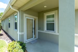 8138 PINE CREST STREET, SEMINOLE, FL 33777 - MLS#MFRTB8410965