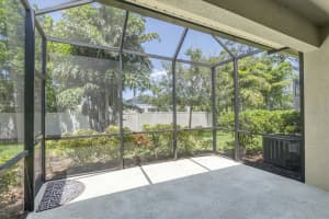 8138 PINE CREST STREET, SEMINOLE, FL 33777 - MLS#MFRTB8410965