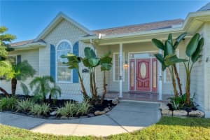 37015 WALDO DRIVE, DADE CITY, FL 33525 - MLS#MFRTB8411003