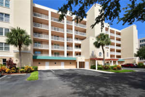 6425 SHORELINE DRIVE, ST PETERSBURG, FL 33708 - MLS#MFRTB8411013
