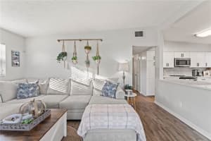 3306 NAKORA DR, TAMPA, FL 33618 - MLS#MFRTB8411051
