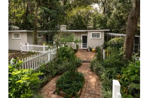 501 37TH AVENUE, GAINESVILLE, FL 32609 Sold 08/29/25