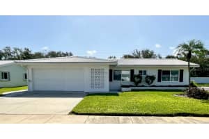 9843 34th Way N #4 Pinellas Park, FL 33782 - Off Market