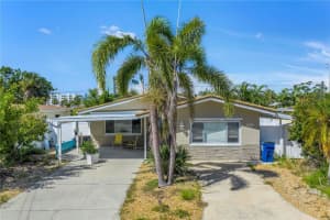 11130 3rd St E, TREASURE ISLAND