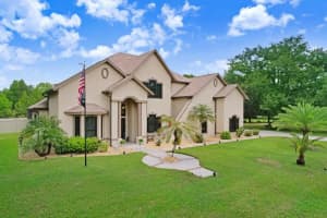 8935 WOODLEAF BOULEVARD, WESLEY CHAPEL, FL 33544 Sold 08/29/25