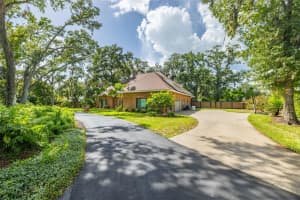 1202 PINEDALE DRIVE, PLANT CITY, FL 33563 Sold 08/29/25