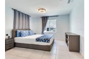 230 144TH AVENUE, MADEIRA BEACH, FL 33708 - MLS#MFRTB8411213