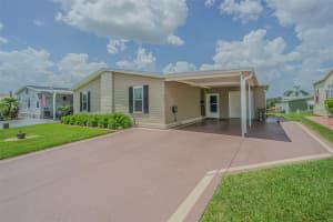 37551 Gill Ave, ZEPHYRHILLS