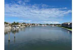 2775 Kipps Colony Dr S #205, ST PETERSBURG