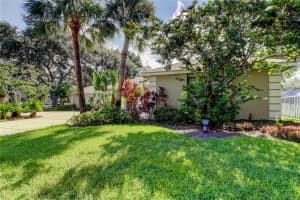 9935 OAKS LANE, SEMINOLE, FL 33772 - MLS#MFRTB8411235