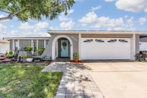 8206 PENWOOD DRIVE, PORT RICHEY, FL 34668 Sold 08/21/25
