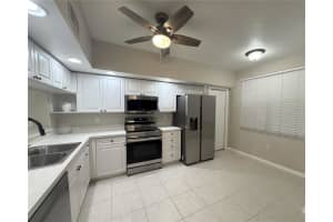 1200 COUNTRY CLUB DRIVE, LARGO, FL 33771 - MLS#MFRTB8411251