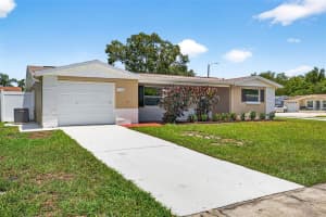 5321 Sparrow Dr, HOLIDAY