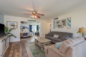 3201 59TH WAY, ST PETERSBURG, FL 33710 - MLS#MFRTB8411346