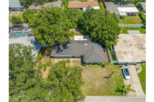 2141 INDIAN AVENUE, BELLEAIR BLUFFS, FL 33770 - MLS#MFRTB8411362